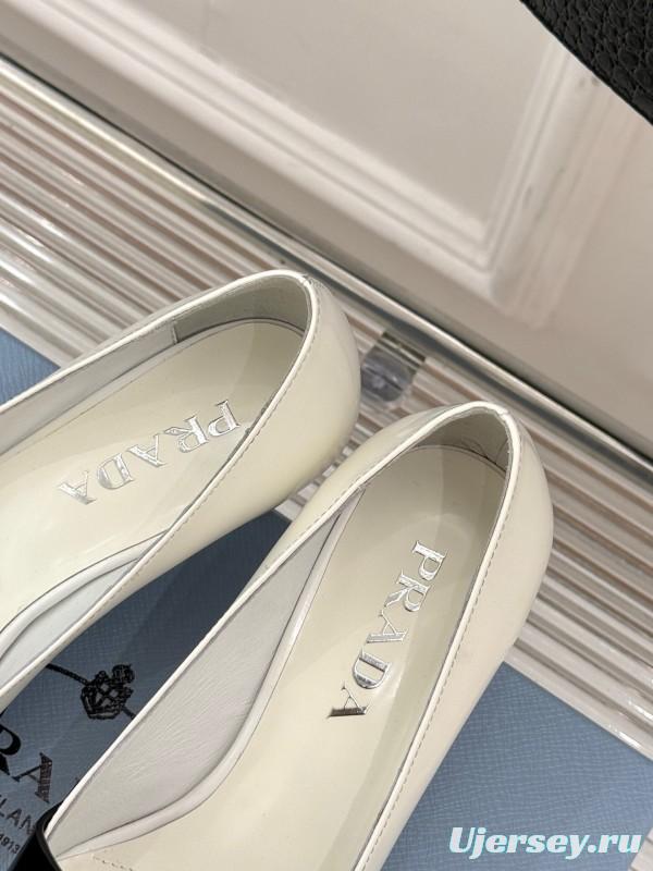 PRADA 2025/SS Catwalk Pointed Toe Kitten Heel Single Shoes - KFY00310