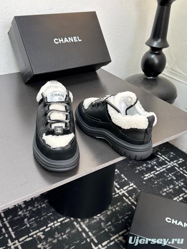 Chanel Spring/Summer 2025 Runway Thick Sole Sneakers - LY00320