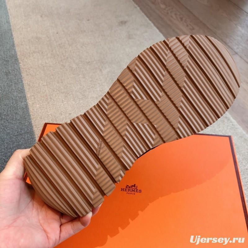 H Boot-Type Chelsea Boots with British Color Blocking Design - AS00380