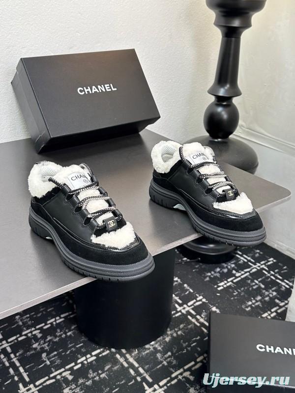 Chanel Spring/Summer 2025 Runway Thick Sole Sneakers - LY00320