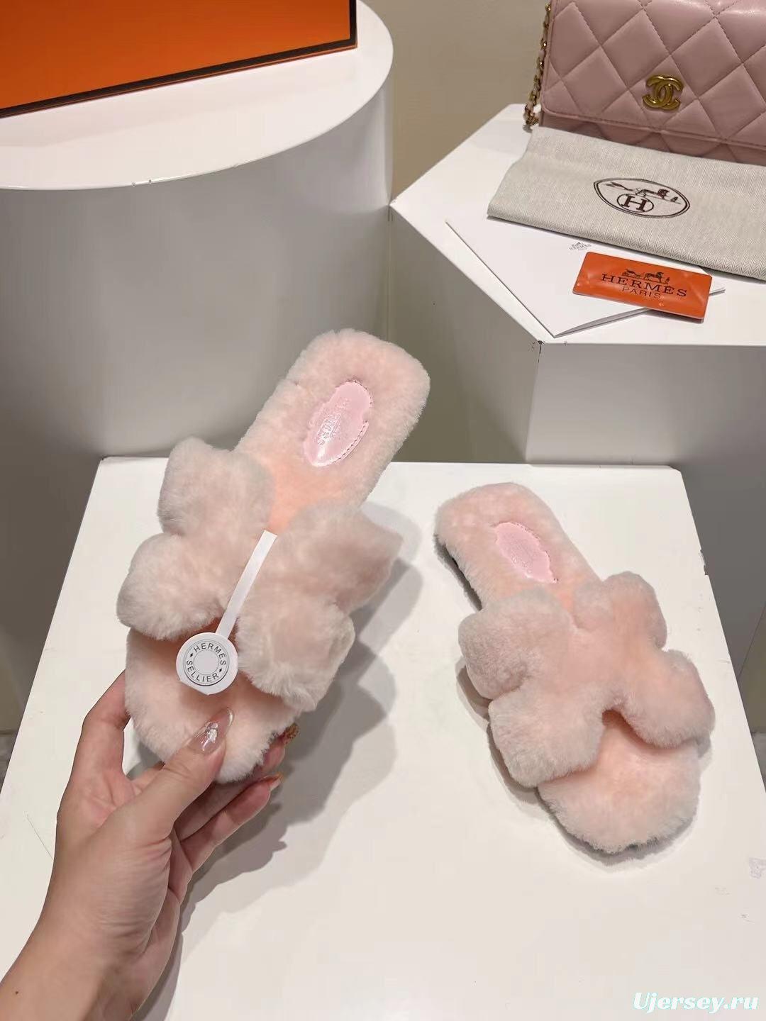 Hermès 2025 SS Love Slippers Flat Wool Slippers - LY00240