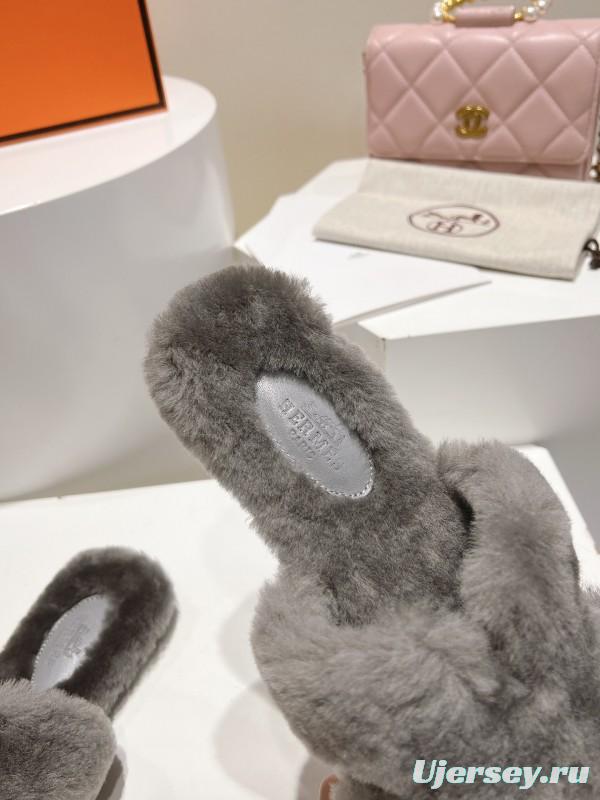 Hermès 2025 SS Love Fur Slippers Flat Sole Autumn Winter Collection - LY00240