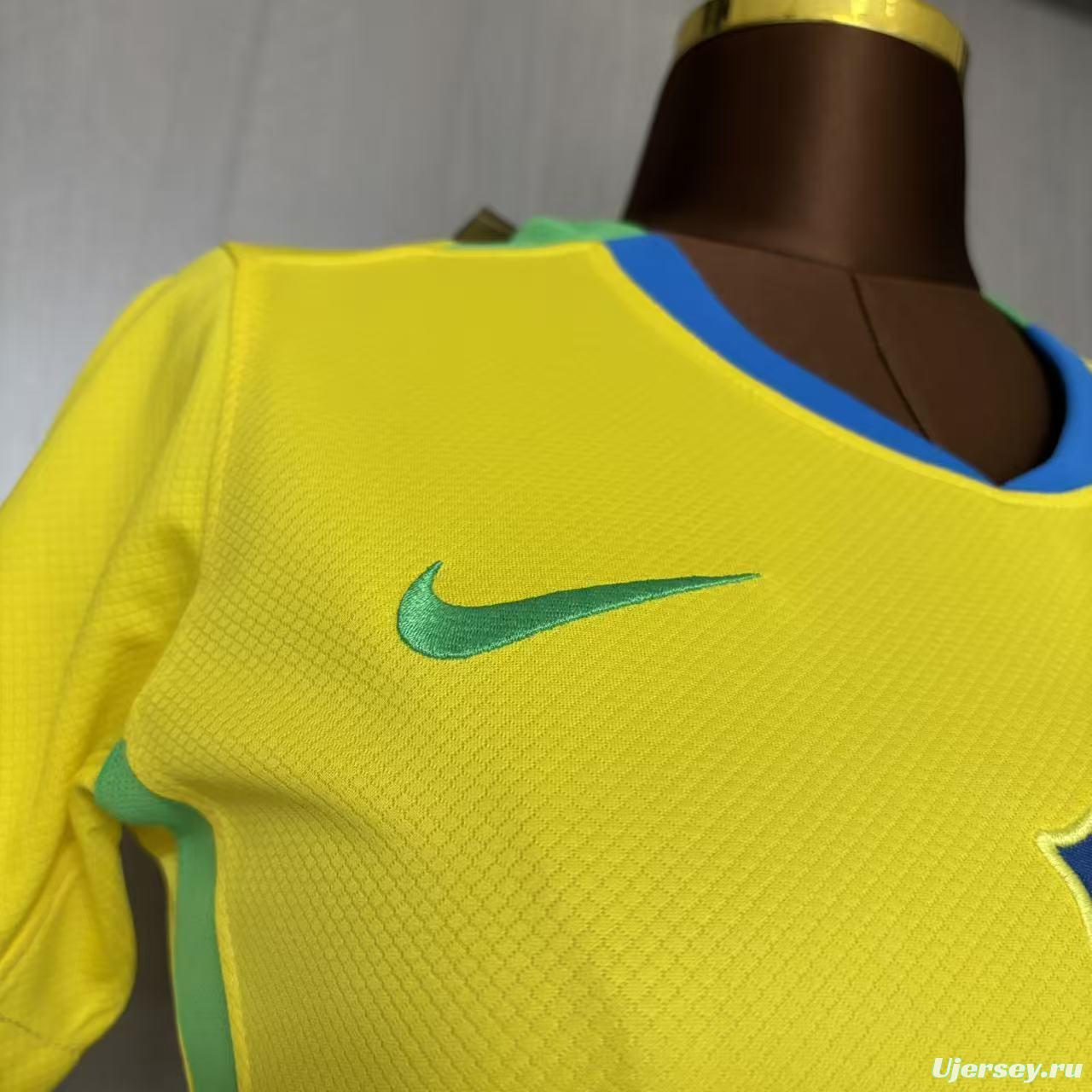 25/26 Women Brazil Home Jersey