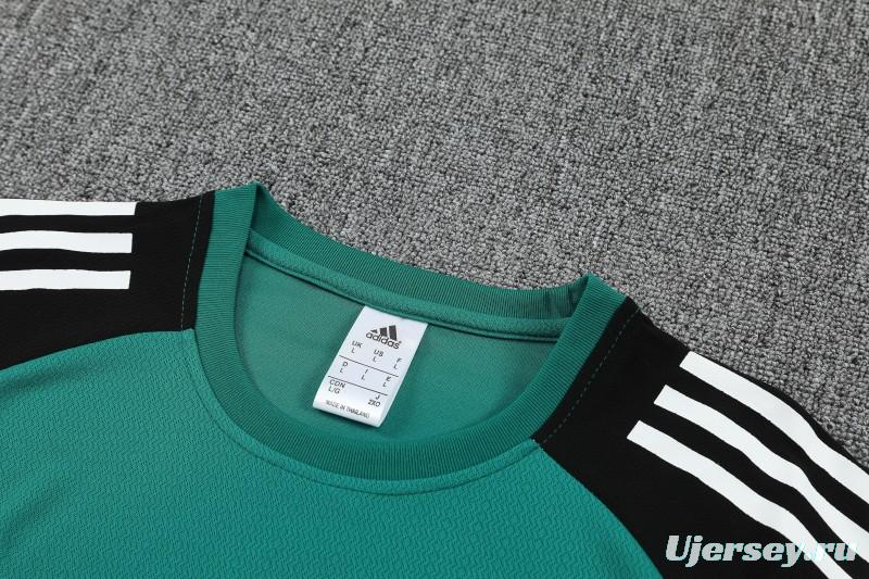 26/27 Liverpool Green & Black Short Sleeve+ Black Soccer Shorts