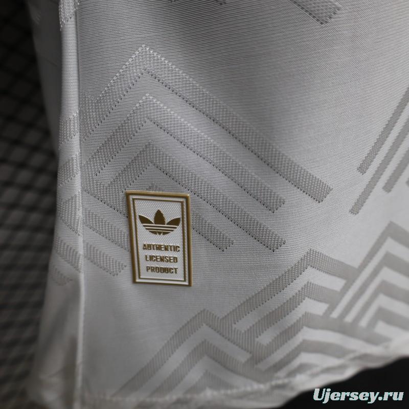 Player Version 26/27 Juventus White with Dark Green Special Edition Jersey