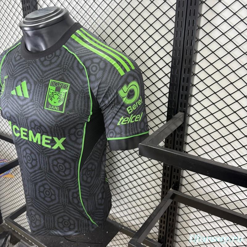 Player Version 25/26 Tigres UANL Adidas Third / Special Edition Black Jersey