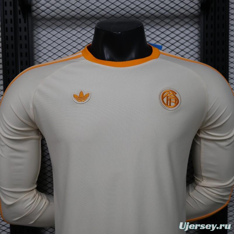 Player Version 26/27 Bayern Munich Cream White 1990 Vintage Remake Long Sleeve Jersey