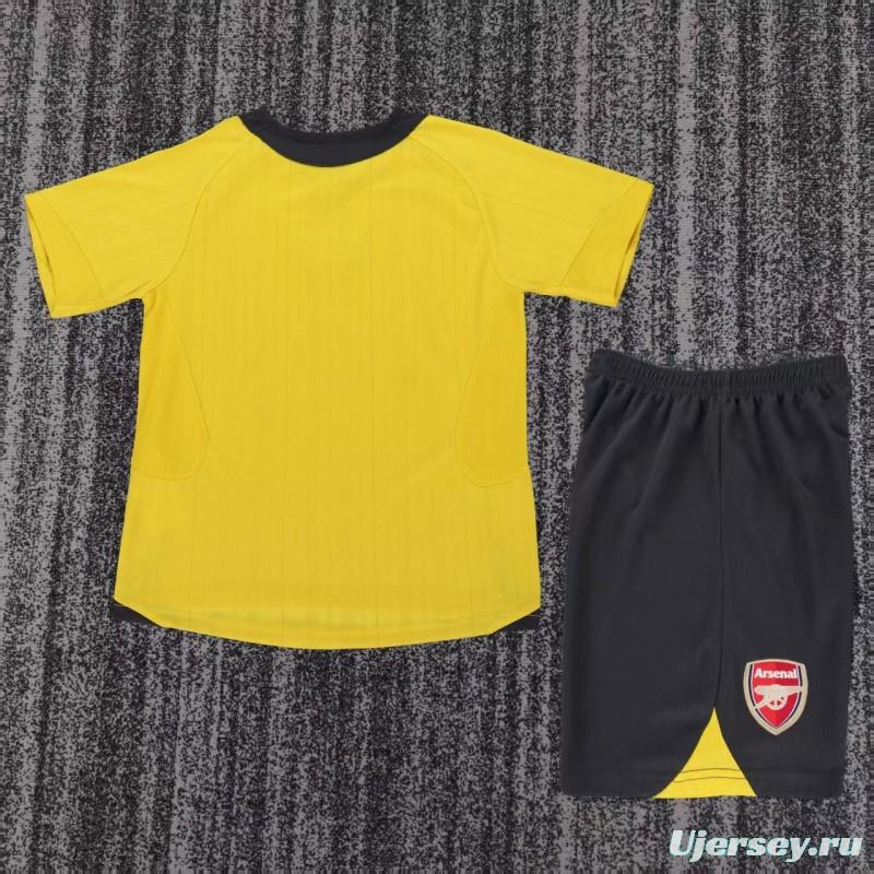Retro Kids 05/06 Arsenal Away Jersey