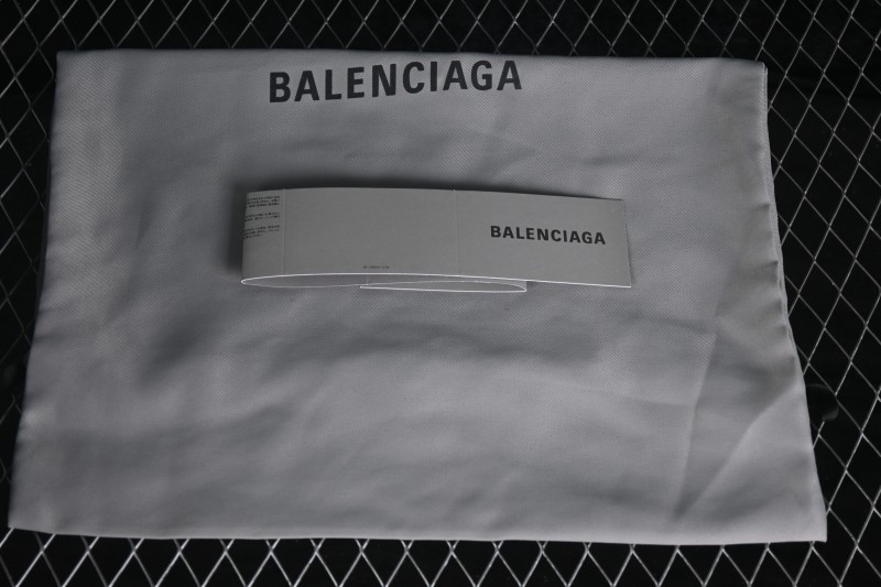 Balenciaga Jet Embossed Print Round-Toe Thick-Sole Low-Top Dad Sneakers - WMRTN1000