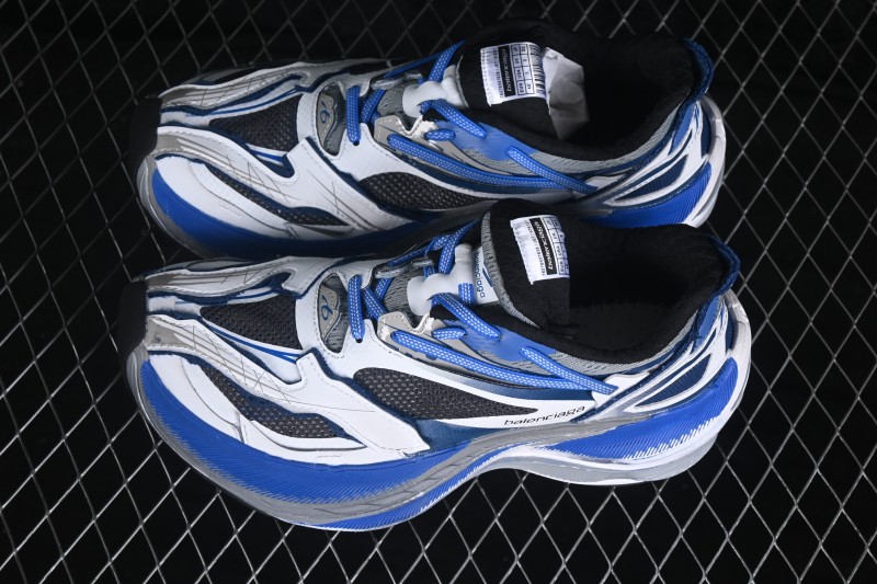 Balenciaga Jet Embossed Print Round-Toe Chunky Low-Top Dad Shoes - WMRTN9041