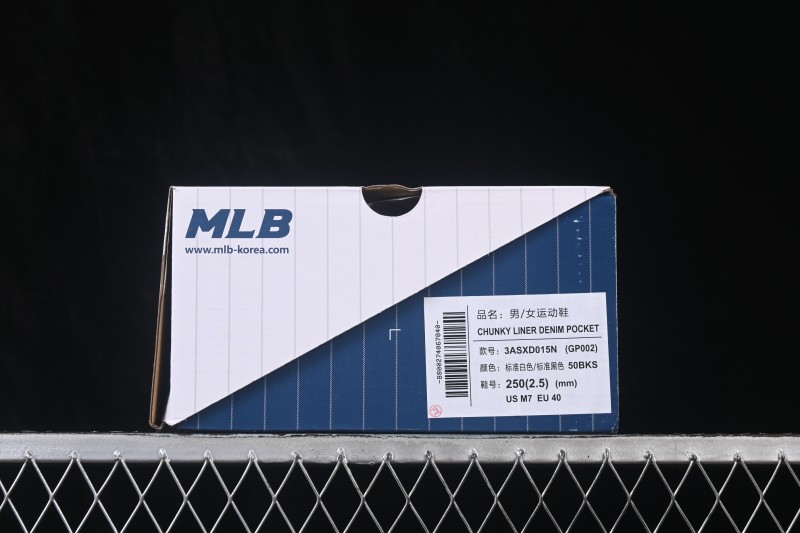 New Era NY MLB Chunky Liner Denim Pocket Running Shoes with Elevated Sole - 3ASXD015N50BKS