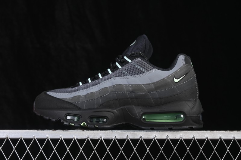 Nike Air Max 95 Retro Running Shoes with Air Cushioning - HM0622-001