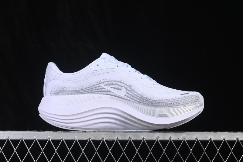Nike Journey Run Low-Top Running Shoes with Cushioning Anti-Slip Wear-Resistant Design - FB7765-001
