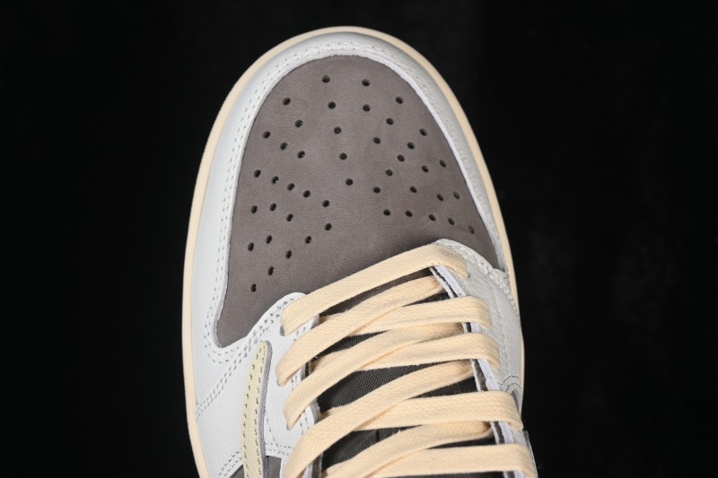 Nike Travis Scott x Air Jordan 1 Low OG Retro Basketball Shoes with Reverse Swoosh Design - DM7866-162