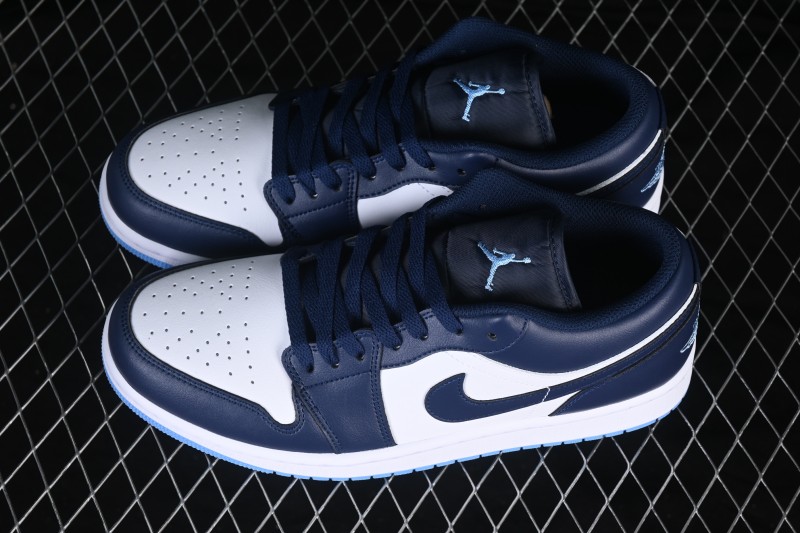 Nike Air Jordan 1 Low Retro Basketball Shoes with Classic White and Blue Colorway - 553558-404