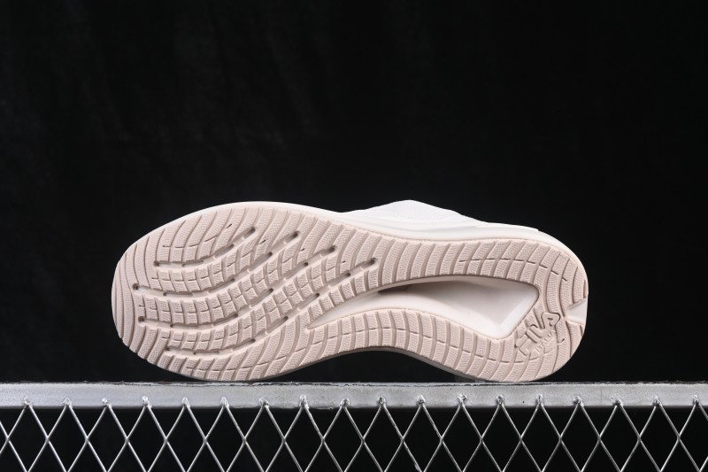 Fila Nuvole 4 Run Running Shoes with Cushioned Sole and Breathable Design - A12W621103FPP