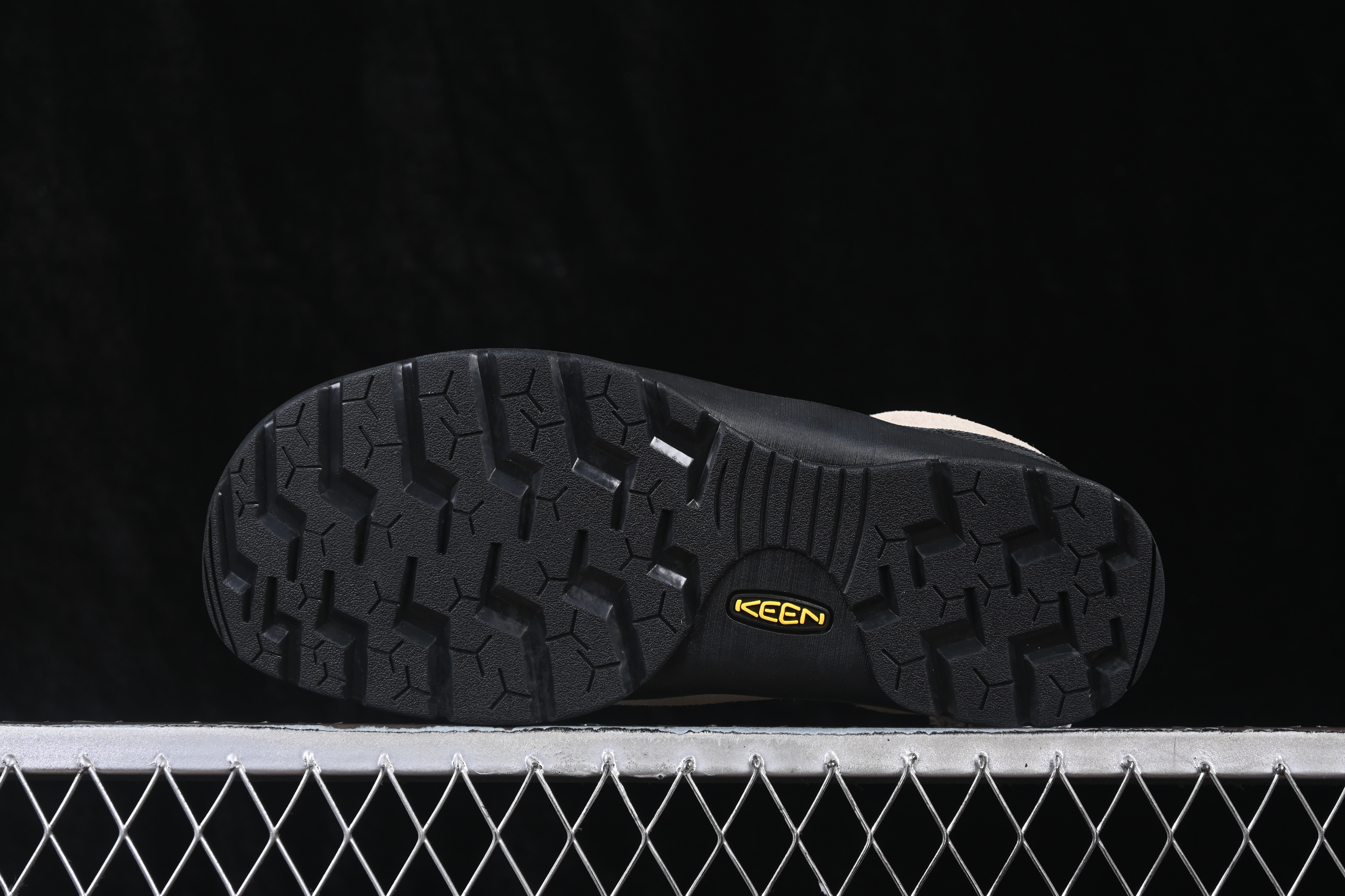 Keen Jasper Retro Outdoor Hiking Shoes with Premium Suede and Antimicrobial Lining - 1002672
