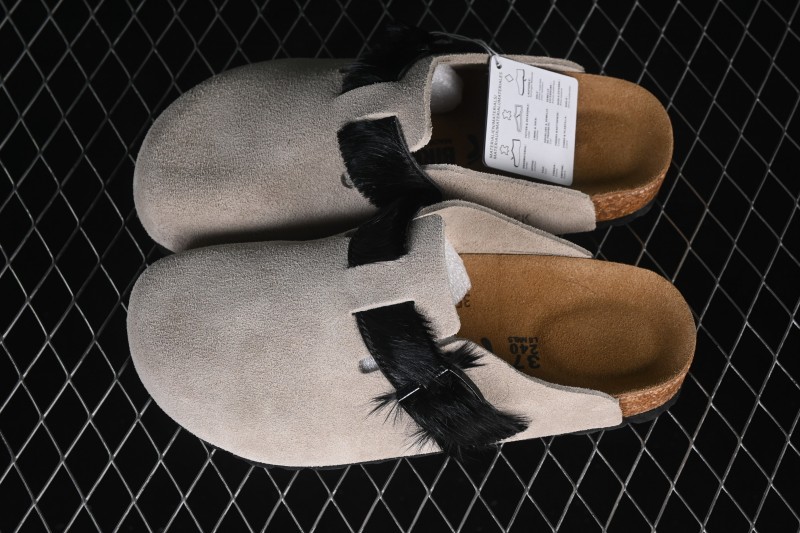Birkenstock Arizona Soft Footbed Sandals with Sheepskin Lining - G.D4