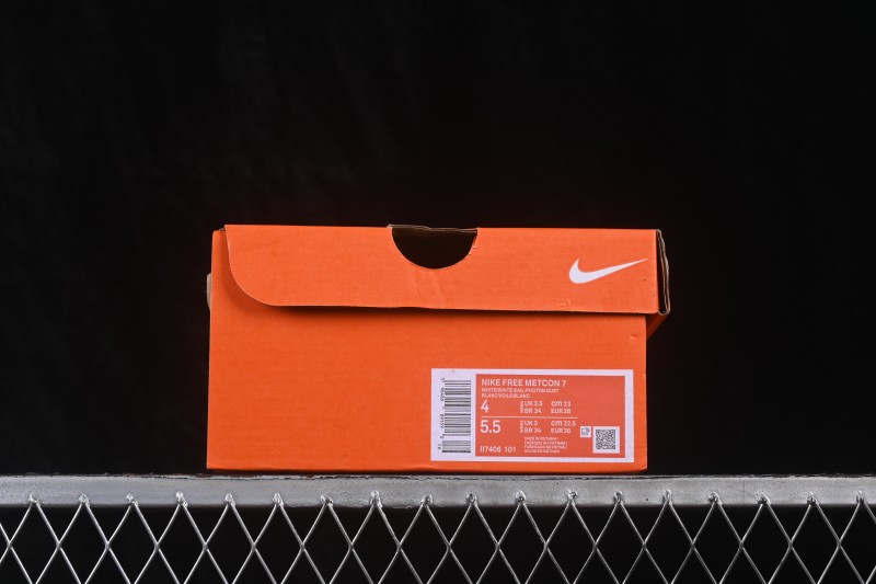 Nike Free Metcon 7 Training Shoes with Breathable Mesh Upper and Durable Cushioning - II7406-101