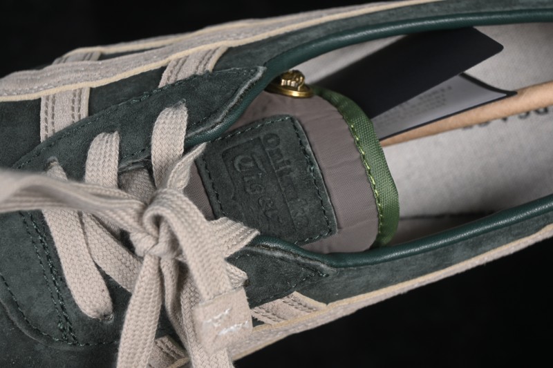 Versace x Onitsuka Tiger Tai-Chi Sakura Low-Top Lace-Up Casual Sneakers - B.C3