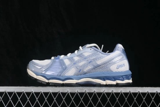 Adidas Original Seamless Knit Running Shoes with 360 Degree Glide Cushioning - 1203B144-102