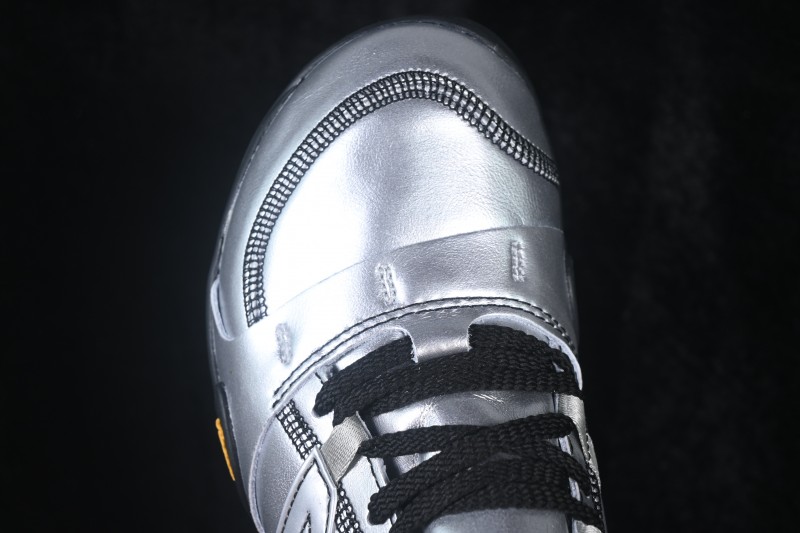 New Balance MT10 Series Barefoot-Inspired Lifestyle Shoes with Vibram Outsole - MT10O8SW