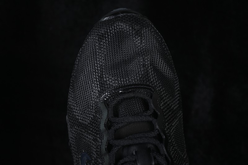 Nike Air Liquid Max Running Shoes with Half-Sole Air Cushion - IQ8601-001