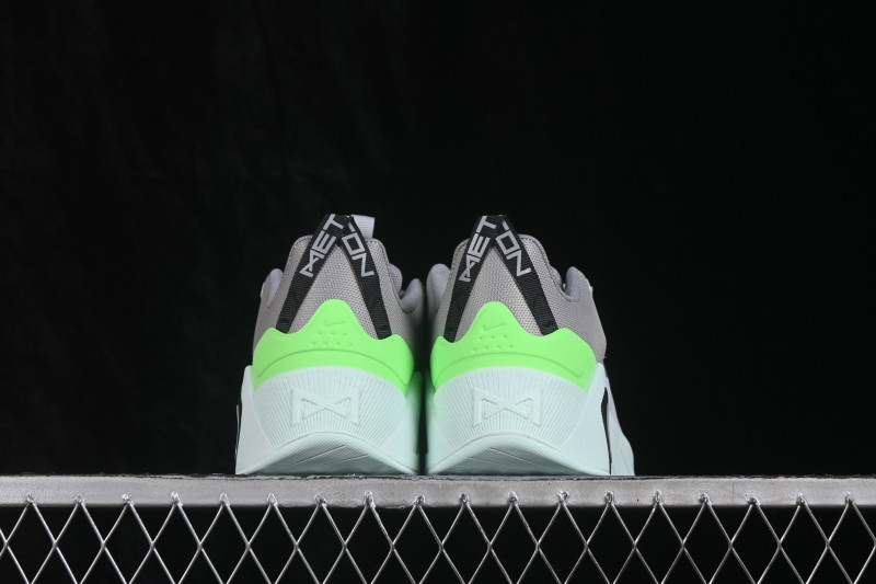 Nike Free Metcon 7 Training Shoes with Breathable Mesh and Flexible Cushioning - II7406-104