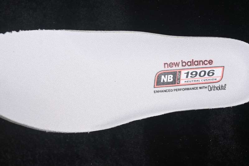 New Balance 1906 Retro Running Shoes with Lightweight Suede and Mesh Upper and T-Beam Arch Support - U190629R