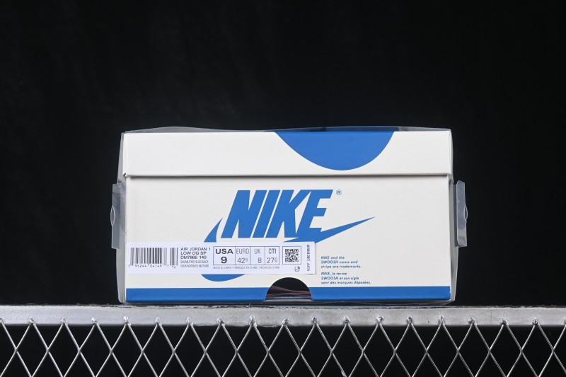 Nike Air Jordan 1 Low OG Travis Scott x Air Jordan 1 Low OG AJ1 Low Top Full-Grain Leather - DM7866-140