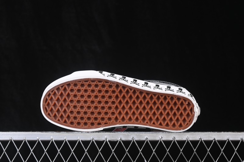 Vans Skate Sk8-Low Retro Casual Low-Top Skate Shoes - VN000CZU50K