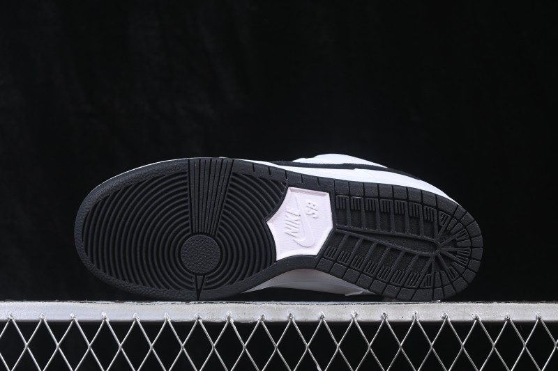 Nike SB Dunk Low Classic White Black Full Leather Low-Top Casual Skate Shoes - HF3704-100
