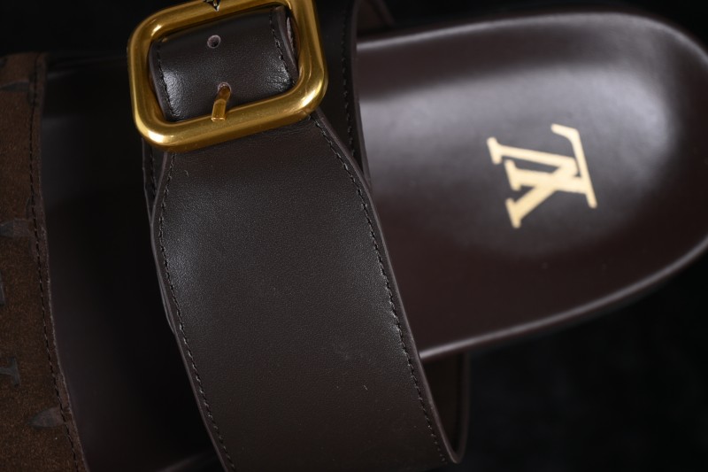 Louis Vuitton Venice Comfort Calf Suede Round-Toe Slide Sandals