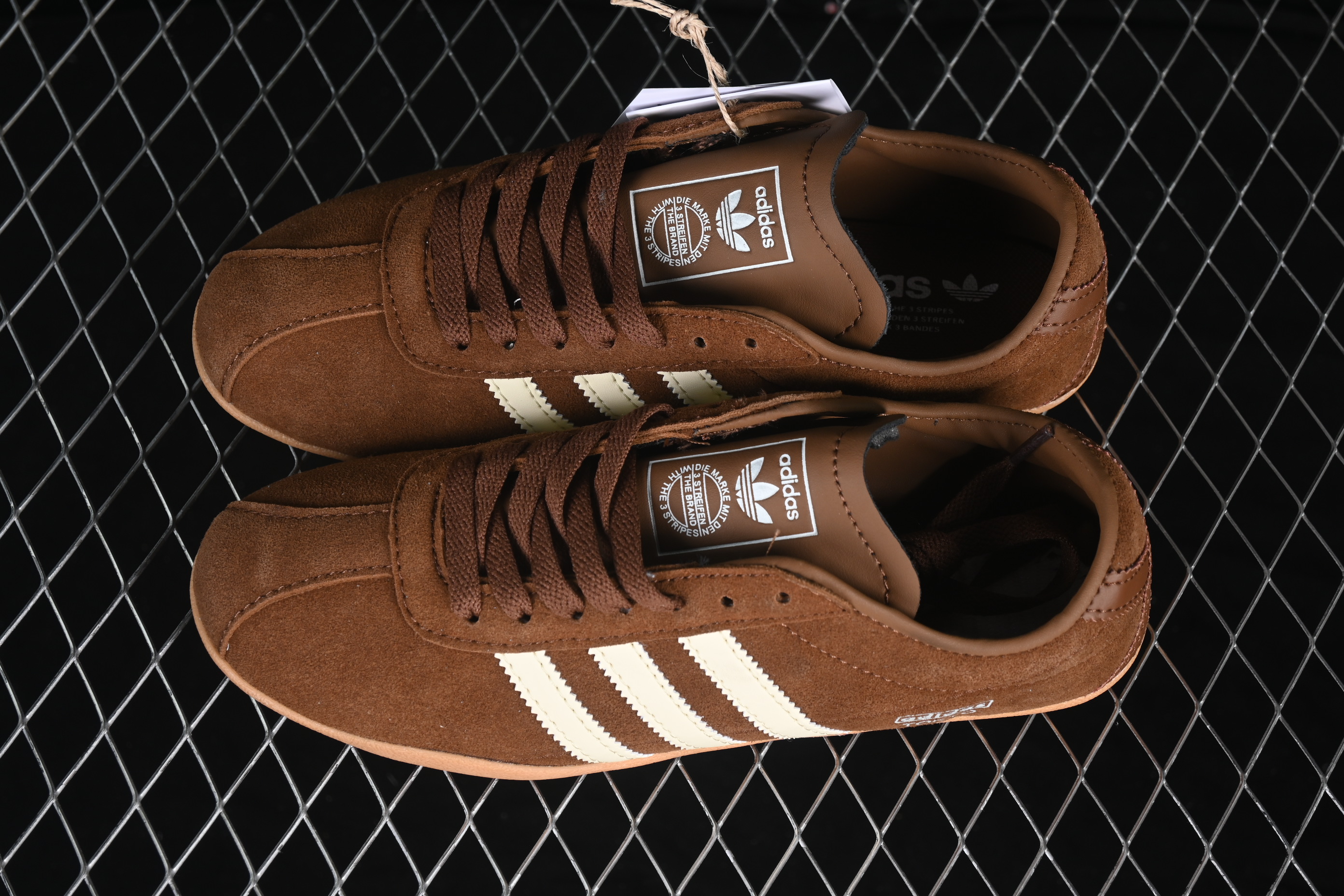 Adidas Originals x Notitle Tokyo W Collaboration Low-Top Lifestyle Sneakers - KI6002