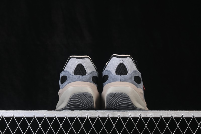 New Balance Retro Running Shoes UWRPDCST