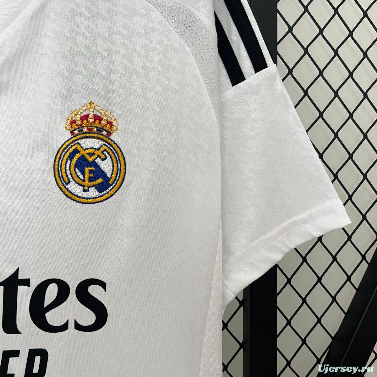 24/25 Real Madrid Home Jersey With 15 Trophy Patch