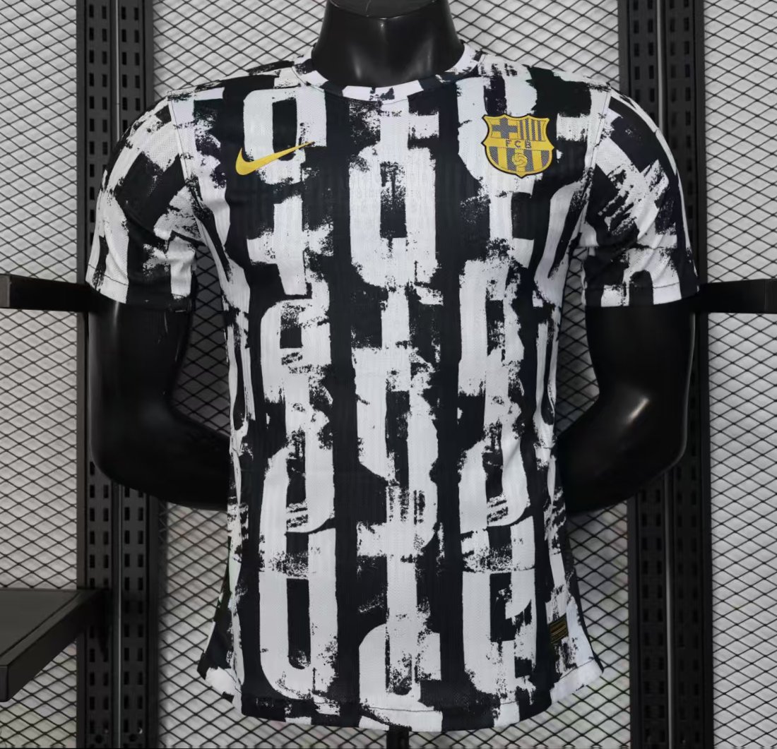 Player Version 25/26 Barcelona Black with Distressed Stripes Jersey