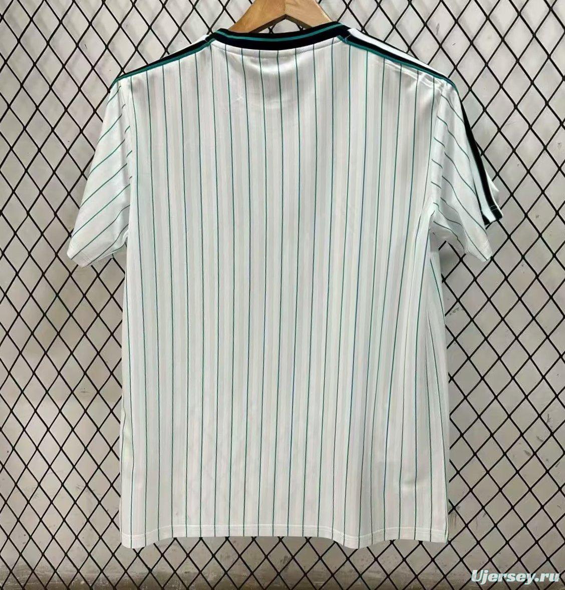 25/26 Liverpool FC Terrace Icons Stripe Jersey