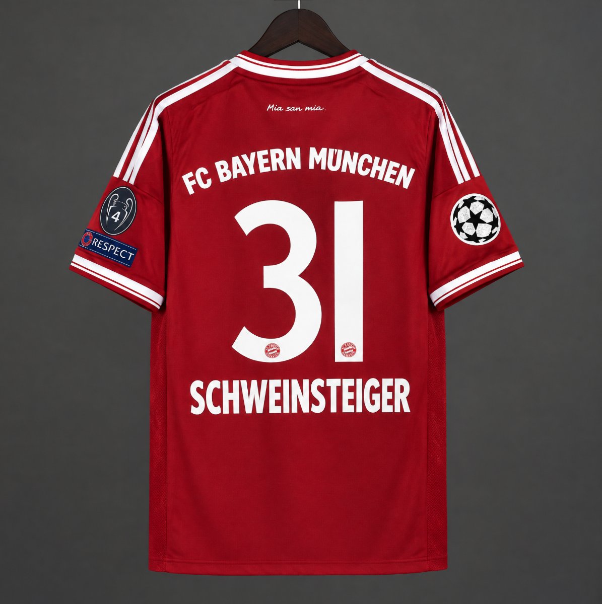 Retro 13/14 Bayern Munich Home Final Wembley Jersey